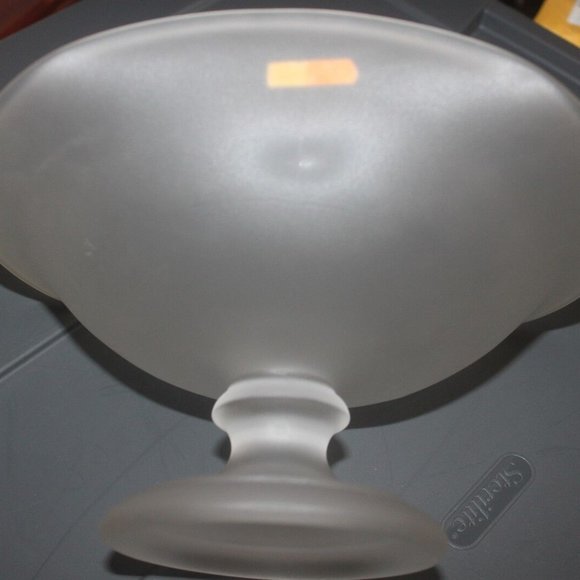 Vintage Fostoria white frosted compote bowl ruffle fluted edge original sticker… - Picture 4 of 5